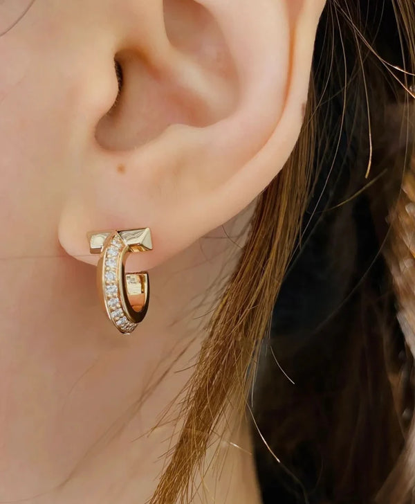 Boucles d'oreilles créoles T T1, or et or blanc