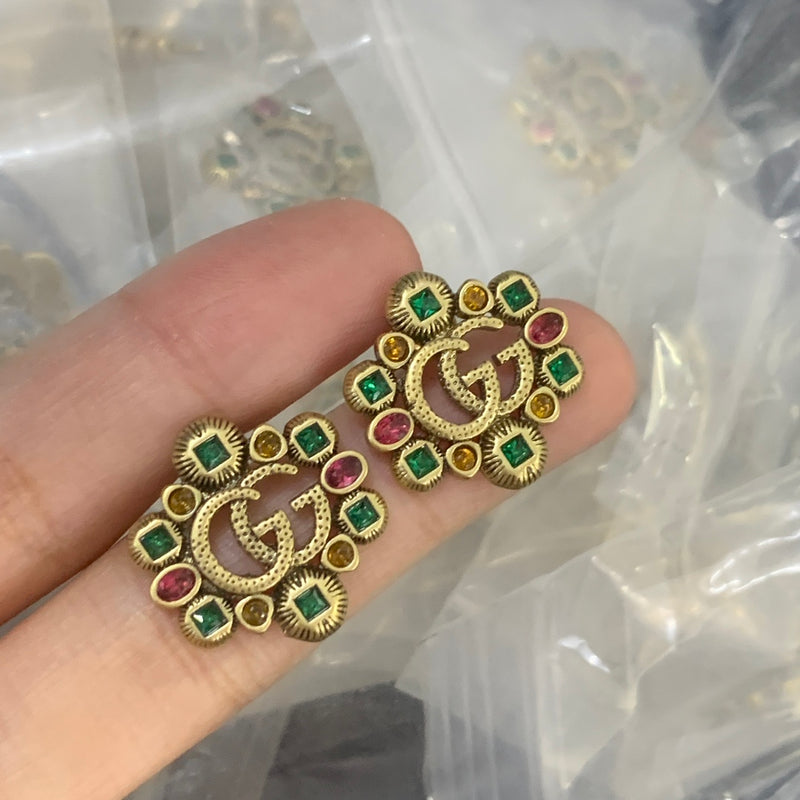 Boucles d'oreilles élégantes avec lettre GG – Plaqué or minimaliste Luxe Code 1328
