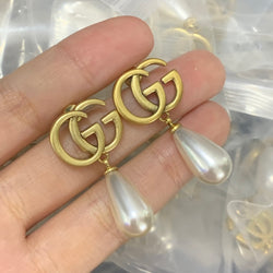 Boucles d'oreilles élégantes à clous avec lettre GG – Plaqué or minimaliste Luxe Code 1326