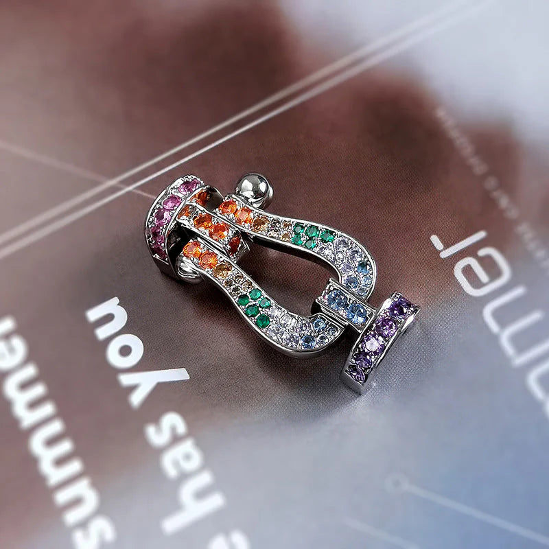 BRACELETS EN DIAMANTS COLORÉS 