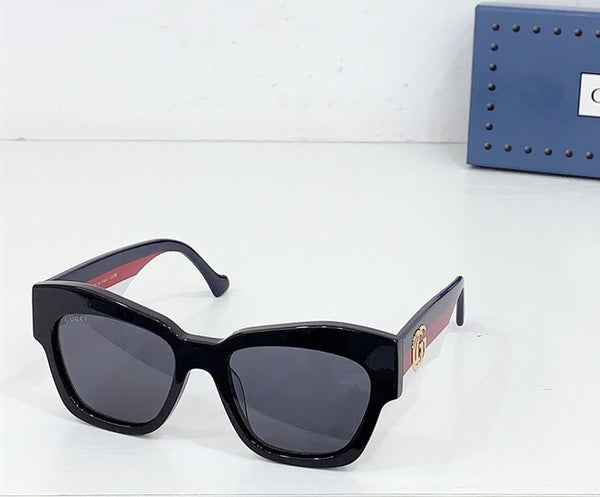 Lunettes de soleil GU inspirées du luxe