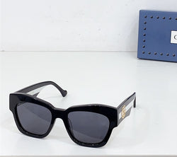 Lunettes de soleil GU inspirées du luxe