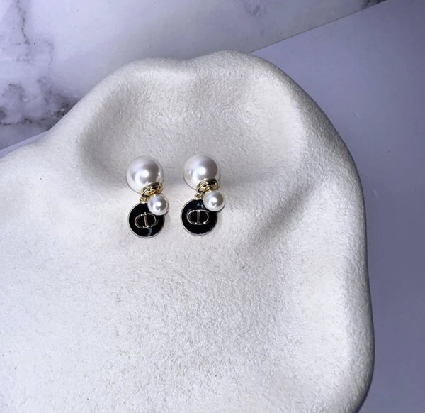 Aussie D Earring