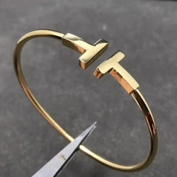 Bracelet en fil de fer T