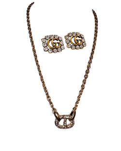 Ensemble de bijoux élégants : boucles d'oreilles à tige et collier souvenir intemporel