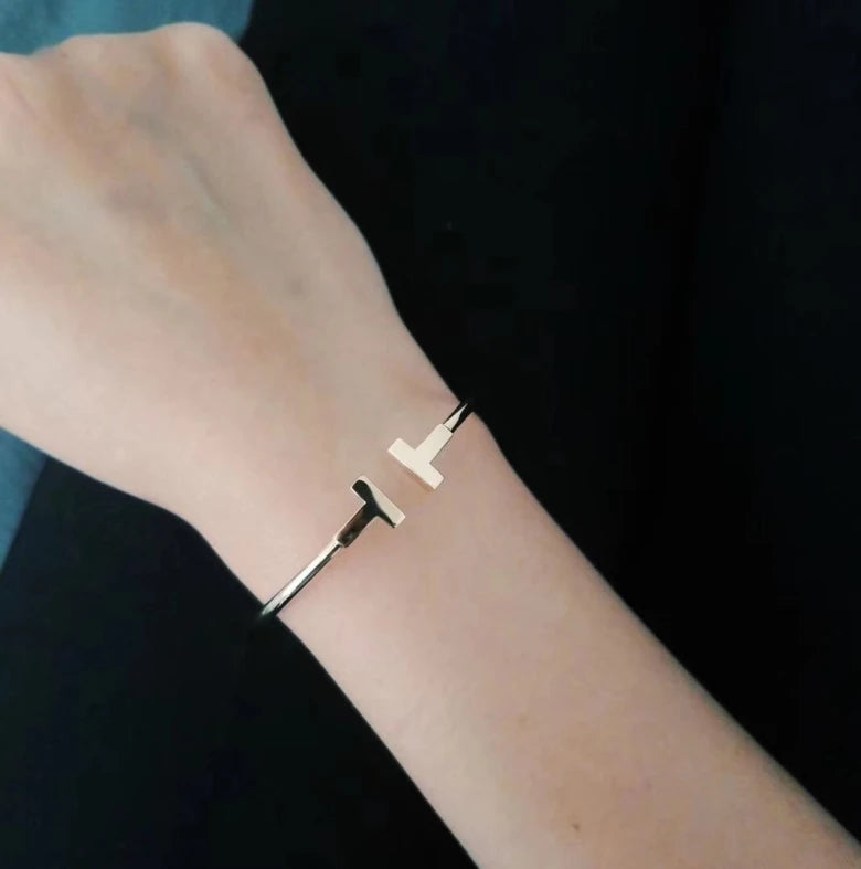 Bracelet en fil de fer T