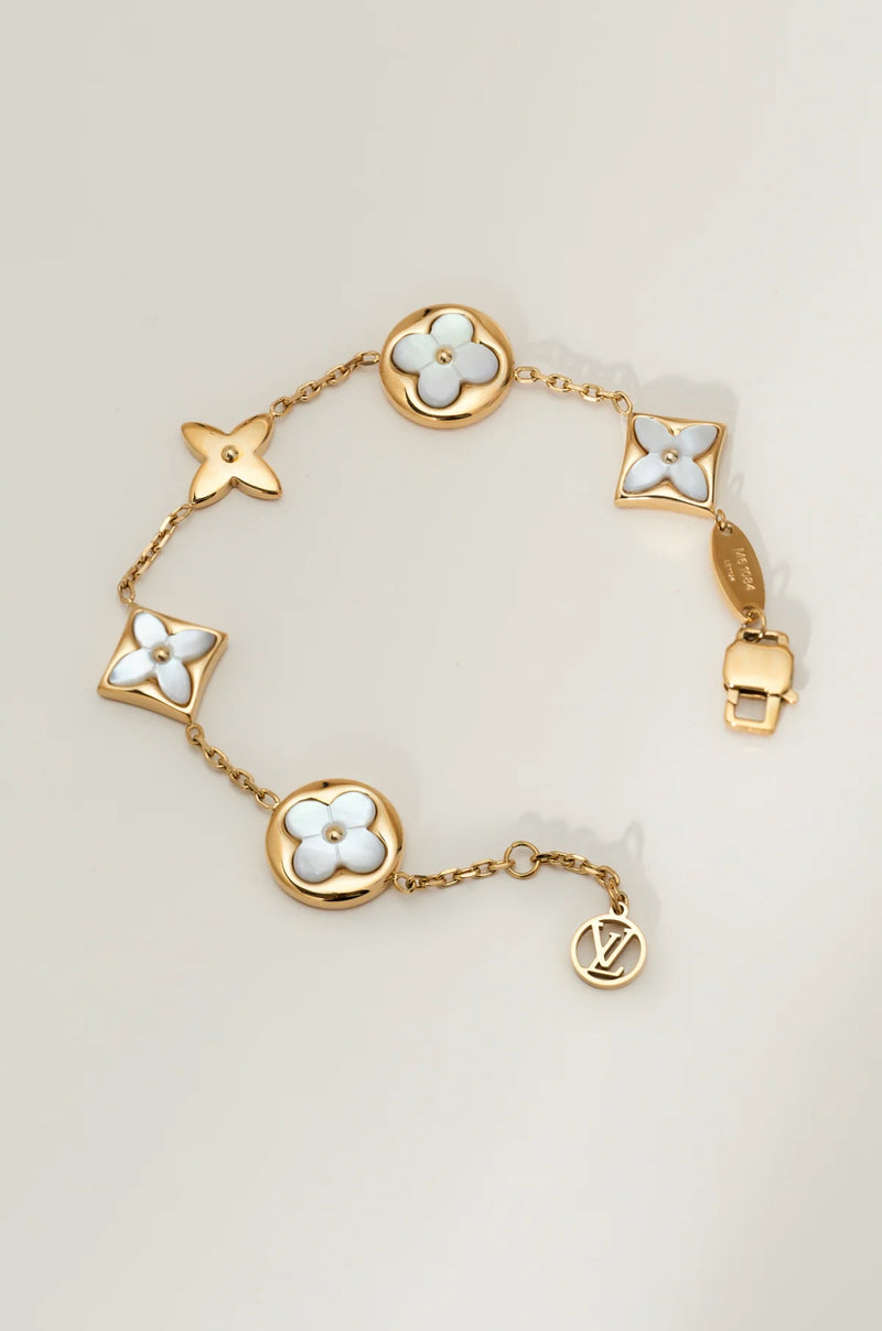 Bracelet Elvy aux pétales d'aurore