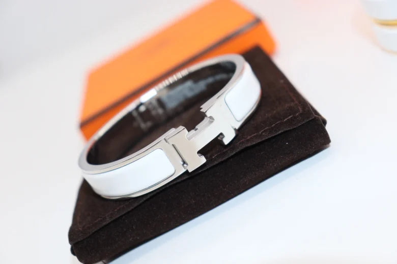 Bracelet H, bracelet en émail blanc, trois couleurs