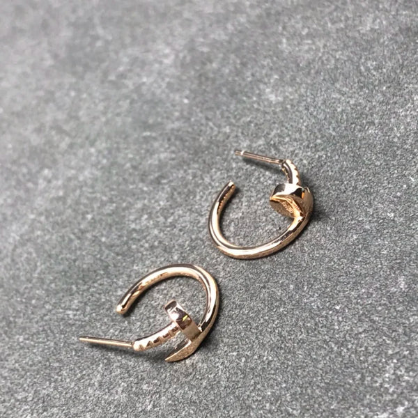 Juste un Clou Earring