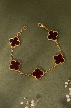 Bracelet Fleur en Émail Rouge