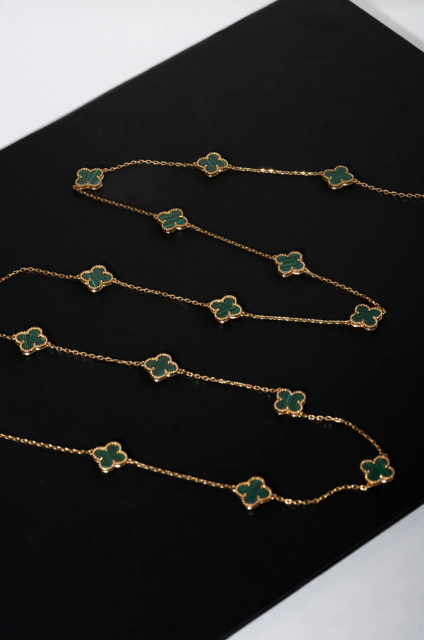 Collier cascade de fleurs vertes