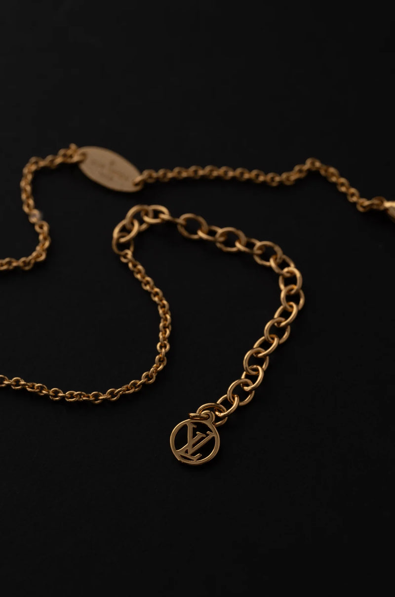 Collier emblématique Elvy