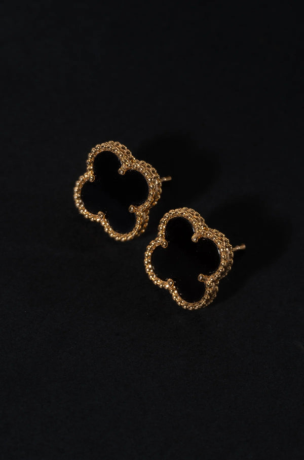 Clous d'oreilles à breloques pétales noirs