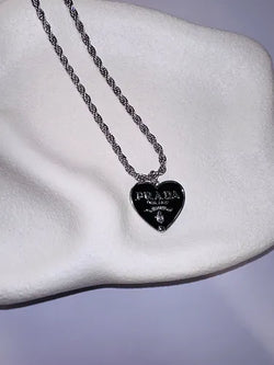 Collier Milano Black Heart
