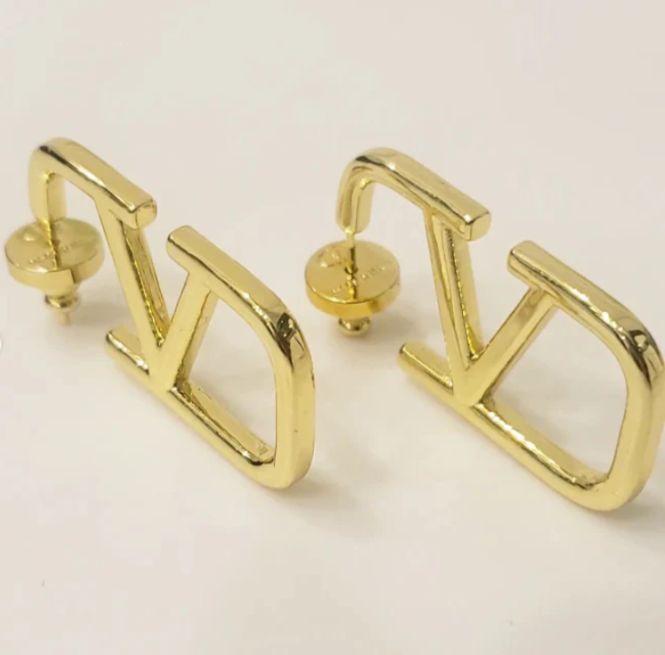 V Gold hoops