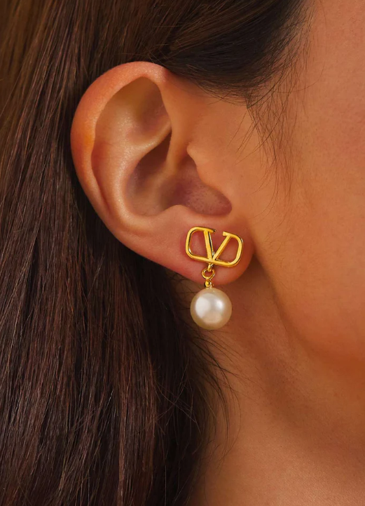 Boucle d'oreille pendante en perles V
