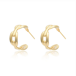 Malia Hoops 