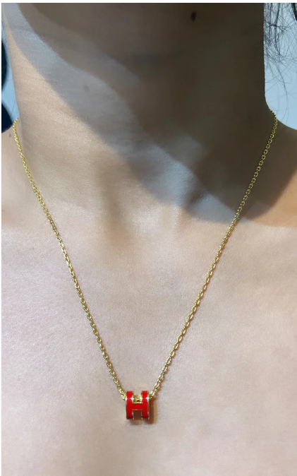 H Pop pendant chain