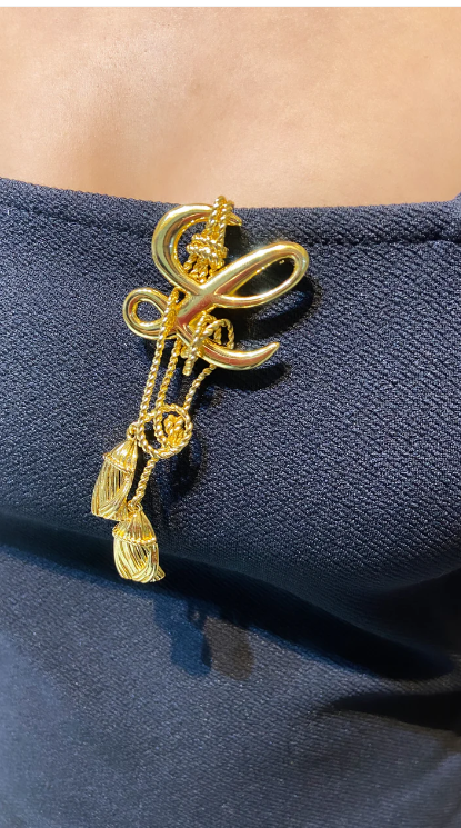 Broche pendante basse 