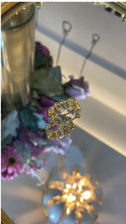 Bague J en D 
