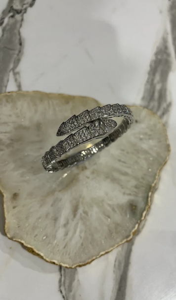 Le grand bracelet serpent Diamonte