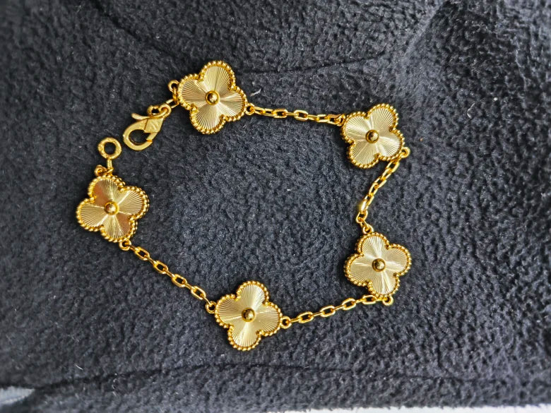 Gold Clover Bracelet