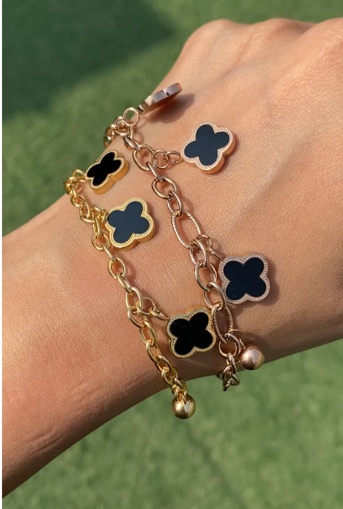 Bracelet à breloques suspendu Clvr 